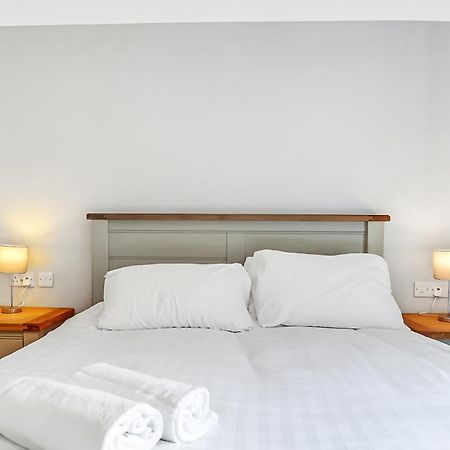 Bayview Luxury 2 Bedroom Apartment Ground Floor داونيغس المظهر الخارجي الصورة